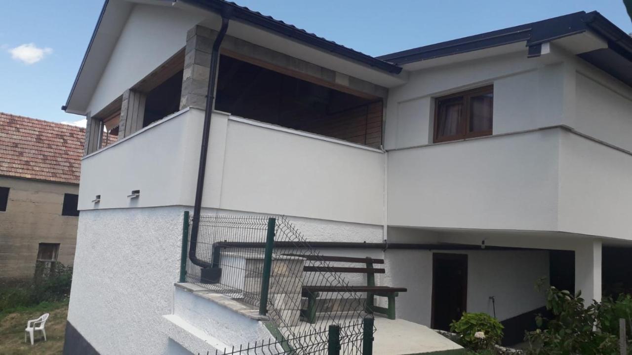 Villa Weekend House Petar Lusnic Esterno foto